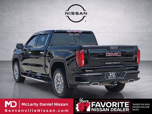 Used 2023 GMC Sierra 1500 Denali AWD/4WD image 4