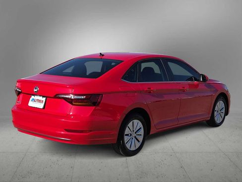 Used 2019 Volkswagen Jetta S w/ Driver Assistance Package FWD image 8