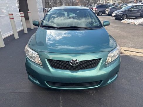 Used 2010 Toyota Corolla XLE image 11