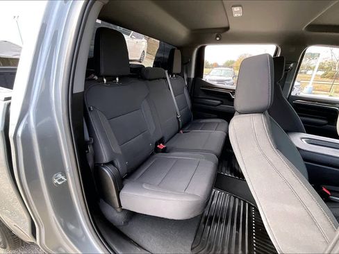 Certified 2023 GMC Sierra 1500 SLE image 18