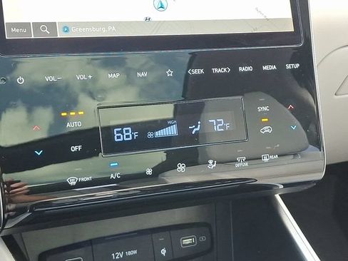 Used 2022 Hyundai Tucson Limited w/ Cargo Package AWD/4WD image 16
