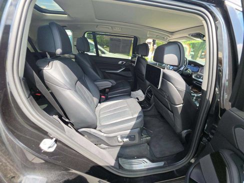 Used 2019 BMW X7 xDrive50i w/ Off-Road Package AWD/4WD image 19