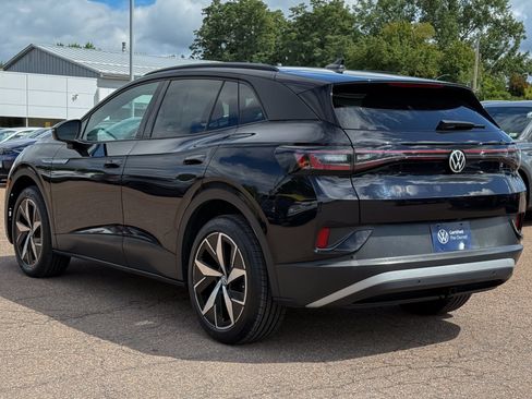 Used 2023 Volkswagen ID.4 Pro S AWD/4WD image 4