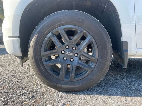 Used 2024 Chevrolet Silverado 1500 Custom w/ LPO, Dark Essentials Package image 25