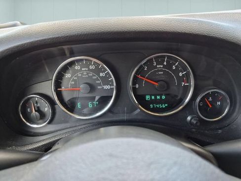 Used 2015 Jeep Wrangler Sport w/ Quick Order Package 24S AWD/4WD image 15