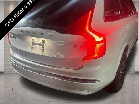 Used 2023 Volvo XC90 B6 Plus AWD/4WD image 2