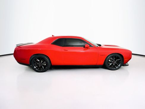 Used 2022 Dodge Challenger R/T w/ Blacktop Package RWD image 10