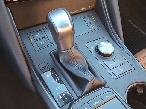 Used 2021 Lexus IS 300 AWD w/ Comfort Package image 15