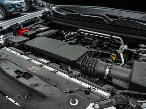 New 2026 Chevrolet Colorado LT w/ Advanced Trailering Package AWD/4WD image 7