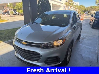 Used 2022 Chevrolet Trax LS w/ Tint and Cruise Package