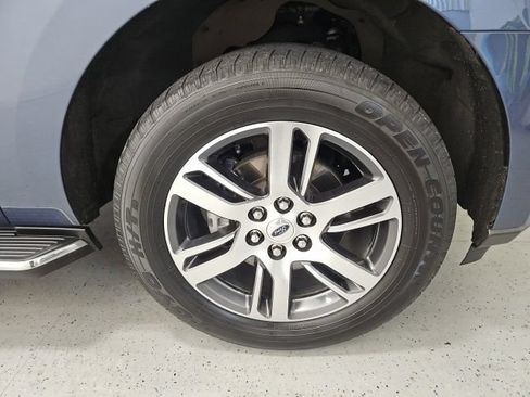 Used 2022 Ford Expedition XLT AWD/4WD image 8