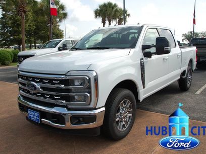 New 2026 Ford F350 Lariat w/ Camper Package
