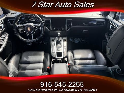 Used 2017 Porsche Macan Turbo image 12