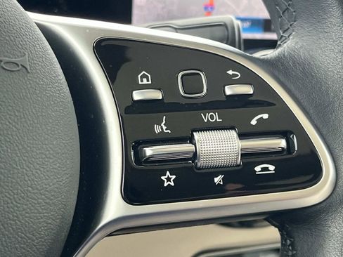 Certified 2023 Mercedes-Benz GLB 250 image 25