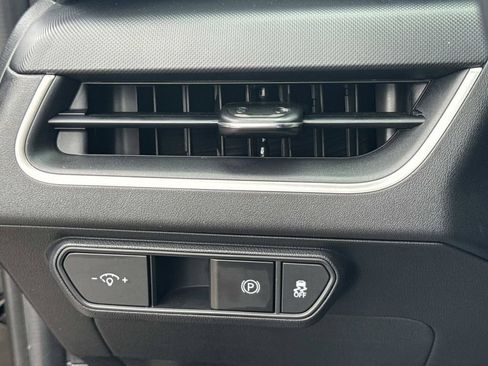 Used 2025 Kia K4 FWD image 30