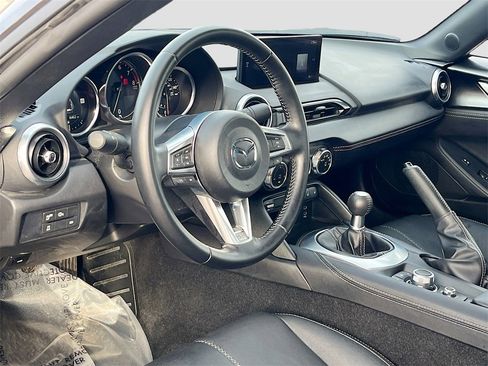 Used 2024 MAZDA MX-5 Miata RF Grand Touring image 9