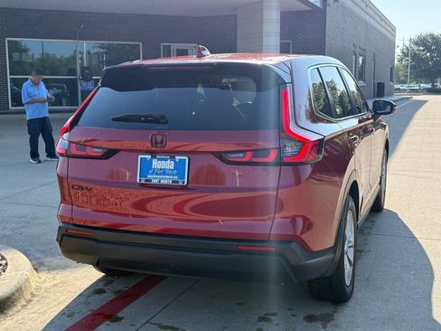 Used 2025 Honda CR-V EX-L image 6