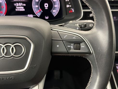 Used 2025 Audi Q7 3.0T Premium Plus AWD/4WD image 30