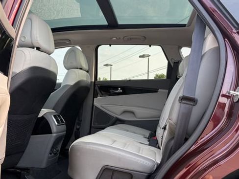 Used 2016 Kia Sorento SX AWD/4WD image 26