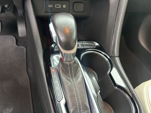 Used 2022 Buick Encore GX Select w/ Sport Touring Package image 23