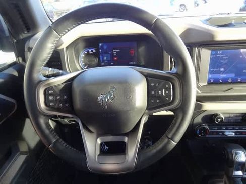 Certified 2022 Ford Bronco Wildtrak image 12