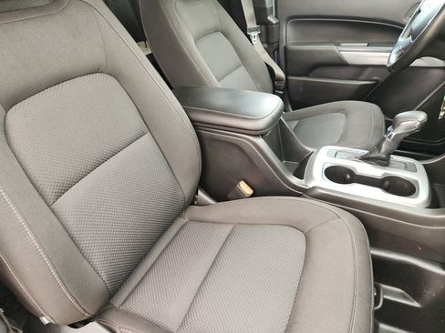 Used 2022 Chevrolet Colorado LT w/ Fleet Safety Package RWD image 15