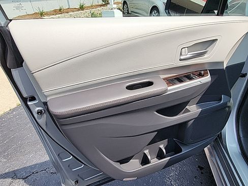 Certified 2023 Toyota Sienna XLE image 11