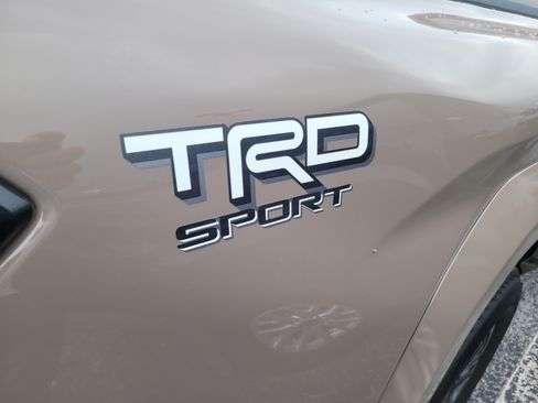 Used 2026 Toyota Tacoma TRD Sport RWD image 11