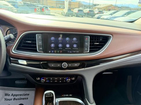 Used 2020 Buick Enclave Avenir w/ Avenir Technology Package image 21