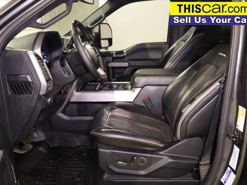 Used 2019 Ford F250 Platinum w/ Platinum Ultimate Package AWD/4WD image 29
