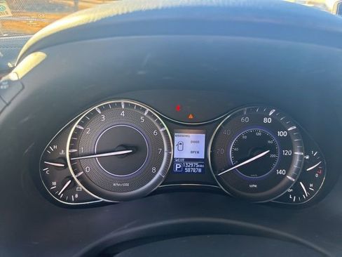 Used 2019 INFINITI QX80 Luxe w/ All-Season Package image 15