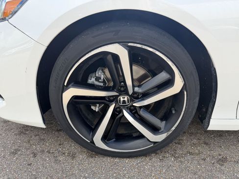 Used 2022 Honda Accord Sport image 24