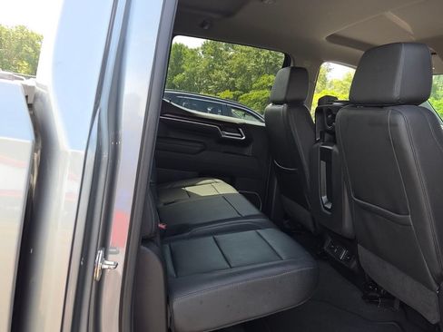 Certified 2026 GMC Sierra 1500 SLT AWD/4WD image 12