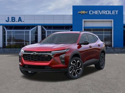 New 2026 Chevrolet Trax RS w/ Sunroof Package FWD image 6