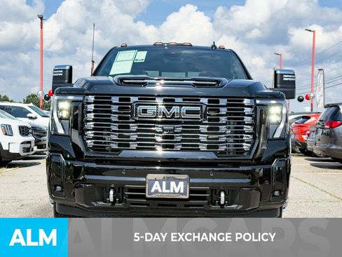Used 2025 GMC Sierra 3500 Denali Ultimate AWD/4WD image 3