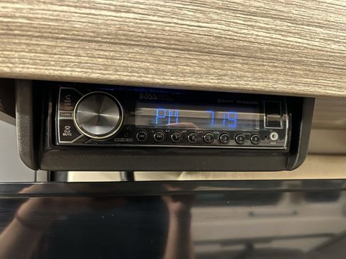 Used 2021 RAM ProMaster 3500 w/ Convenience Group image 35