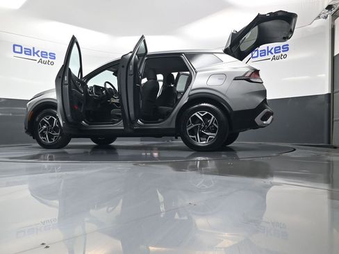 Certified 2024 Kia Sportage LX image 60