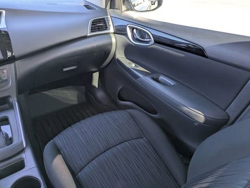 Used 2019 Nissan Sentra SV image 15