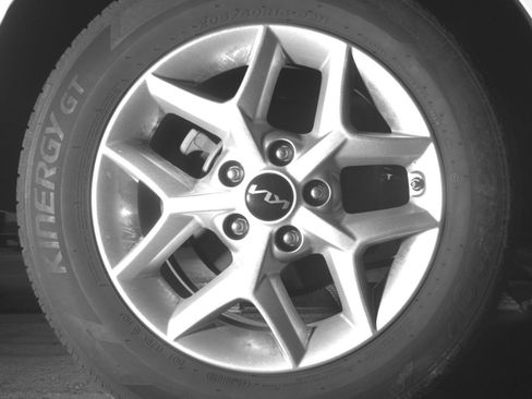Used 2025 Kia Soul LX w/ LX Technology Package FWD image 24