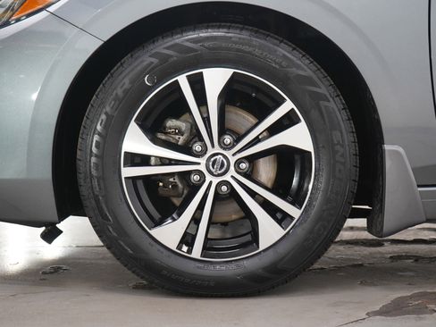 Used 2021 Nissan Sentra SV image 25