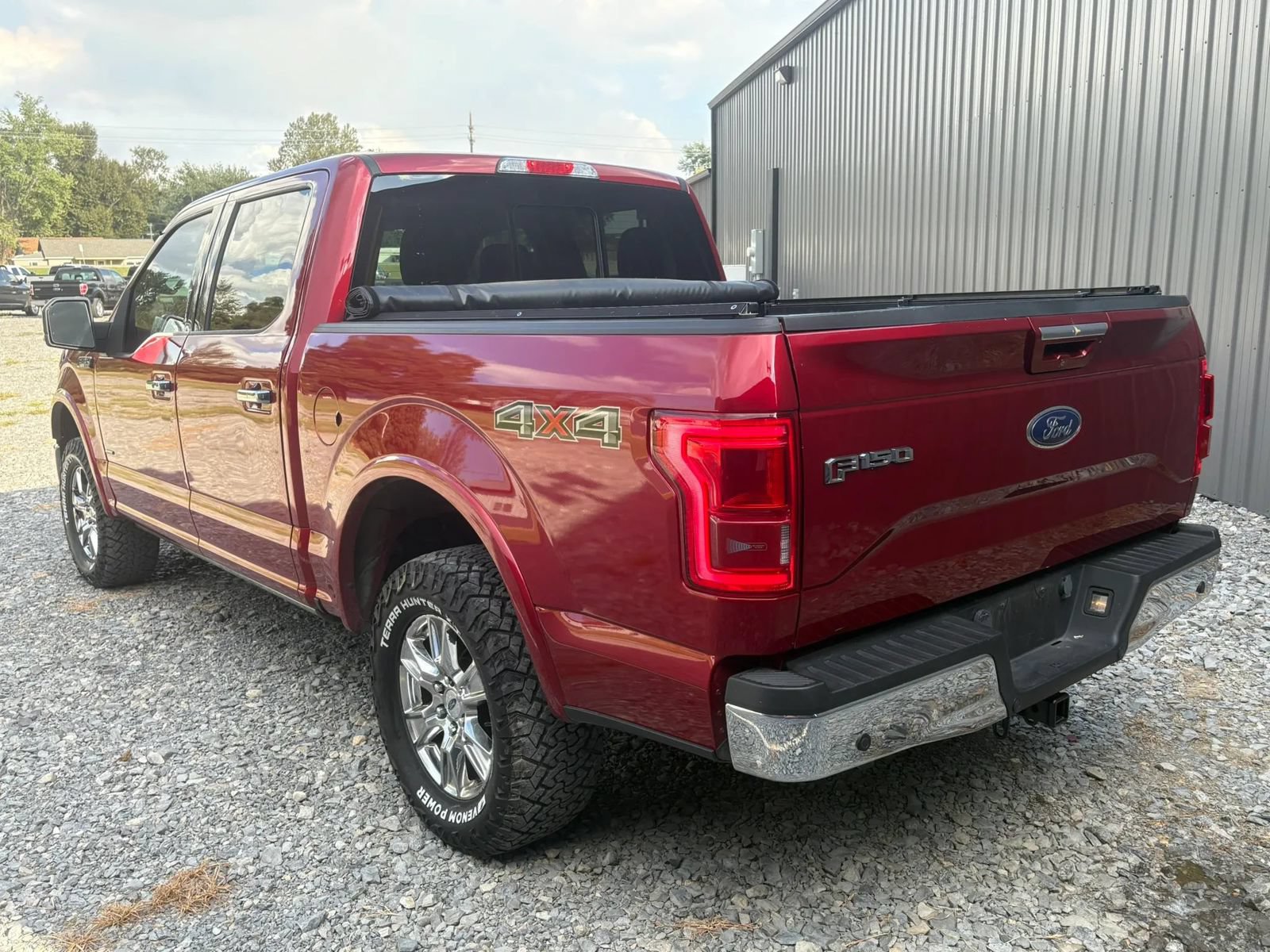 Used 2015 Ford F150 Lariat w/ Equipment Group 502A Luxury AWD/4WD image 7