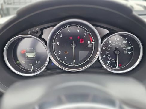 New 2026 MAZDA MX-5 Miata Club w/ Interior Package RWD image 17