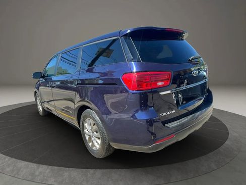 Used 2020 Kia Sedona LX FWD image 7