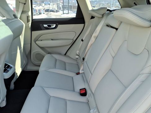 New 2026 Volvo XC60 B5 Ultra w/ Protection Package Premier AWD/4WD image 6