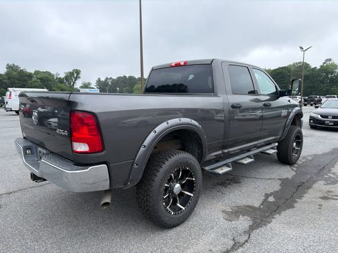 Used 2015 RAM 2500 Tradesman w/ Chrome Appearance Group AWD/4WD image 4