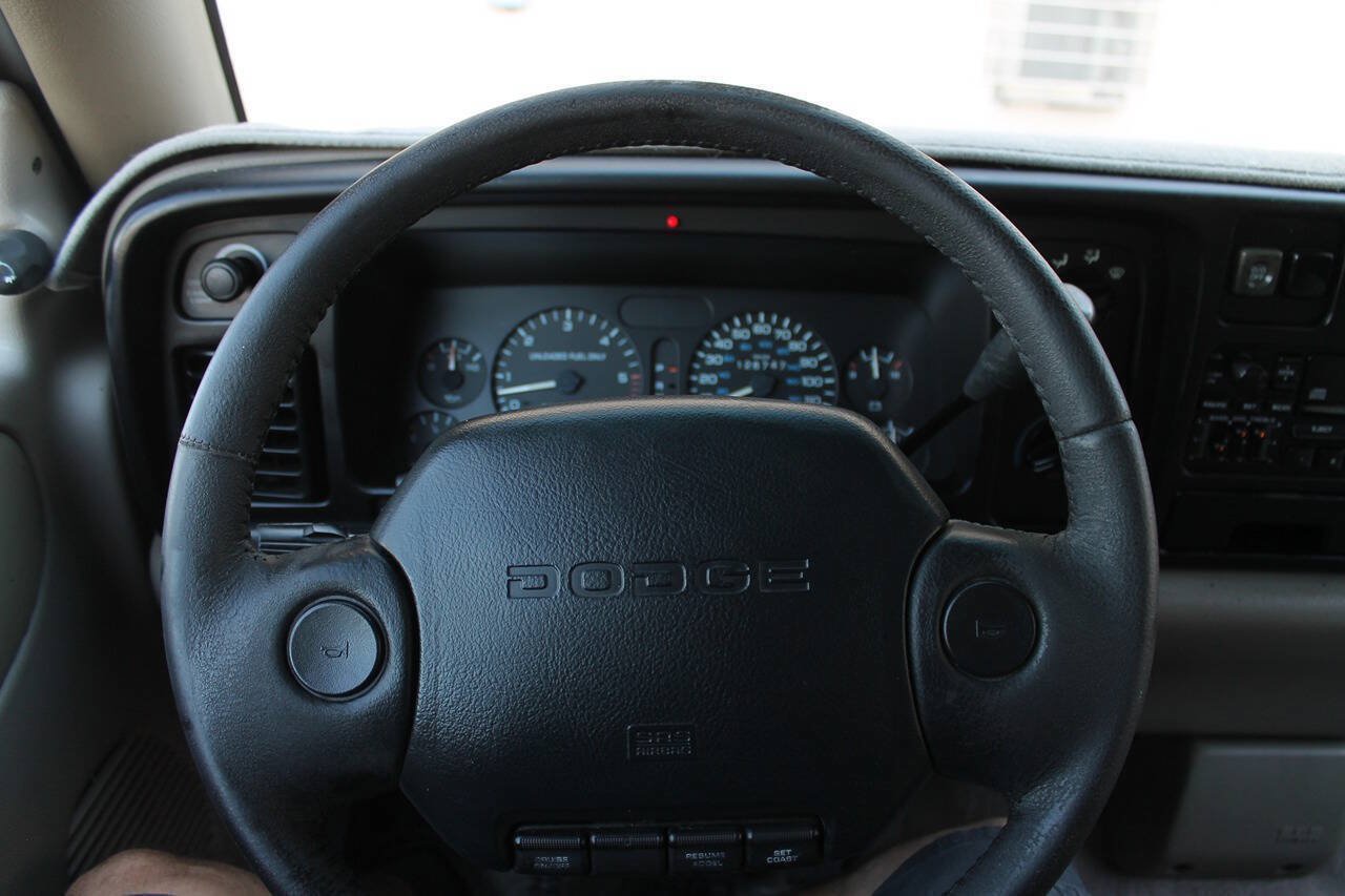 Used 1996 Dodge Ram 1500 Truck 2WD Club Cab image 34