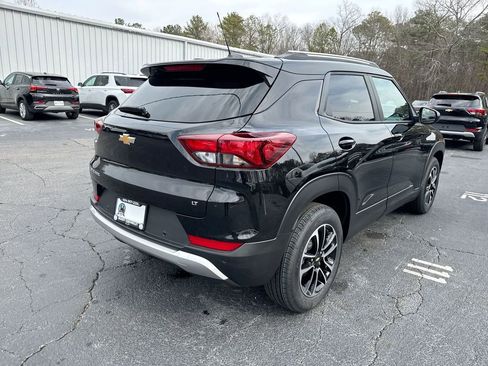 New 2026 Chevrolet TrailBlazer LT w/ LT Cold Weather Package FWD image 33
