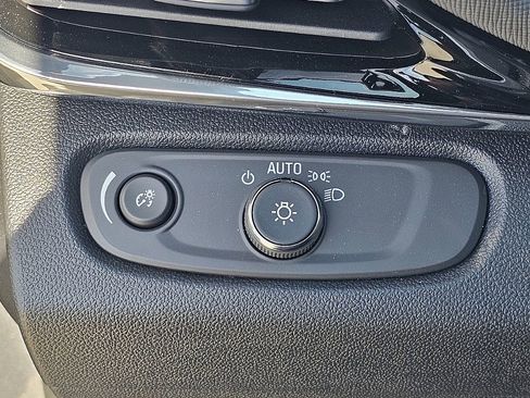 Used 2026 Buick Envista Avenir image 30