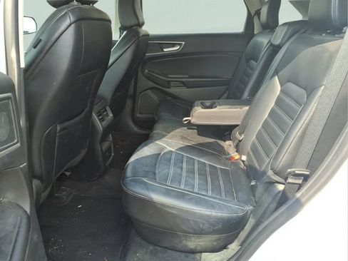 Used 2024 Ford Edge SEL AWD/4WD image 18