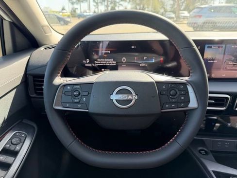 New 2026 Nissan Sentra SR w/ Floor Mat Package FWD image 18